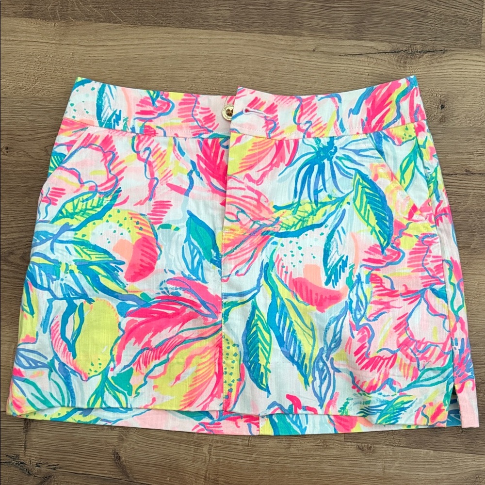 Lilly Pulitzer Colorful Tropical Print Skort